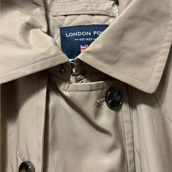 London Fog Classic Beige Trench Coat - Picture 5 of 6